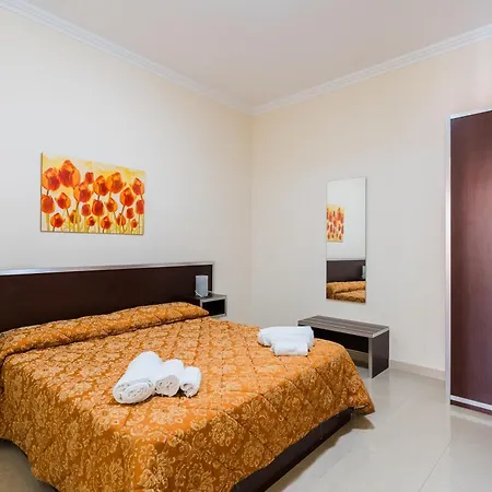 アパートホテル Palazzo Mongio 3*