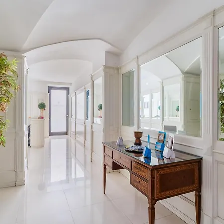 Palazzo Mongio Ξενοδοχείο με διαμερίσματα