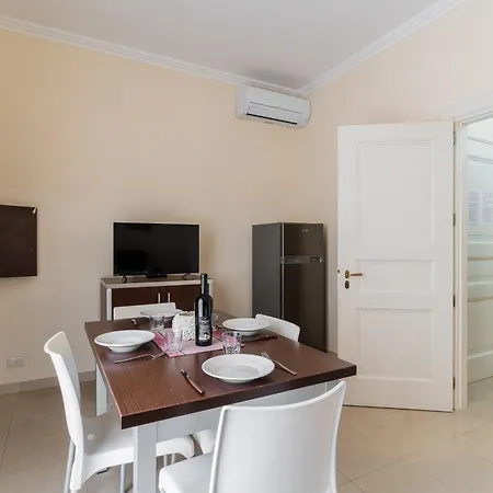 Palazzo Mongiò Aparthotel Gallipoli